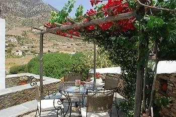 Sifnaika Konakia Traditional Settlements 4*