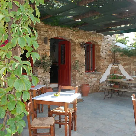 Sifnaika Konakia Traditional Settlements 4*